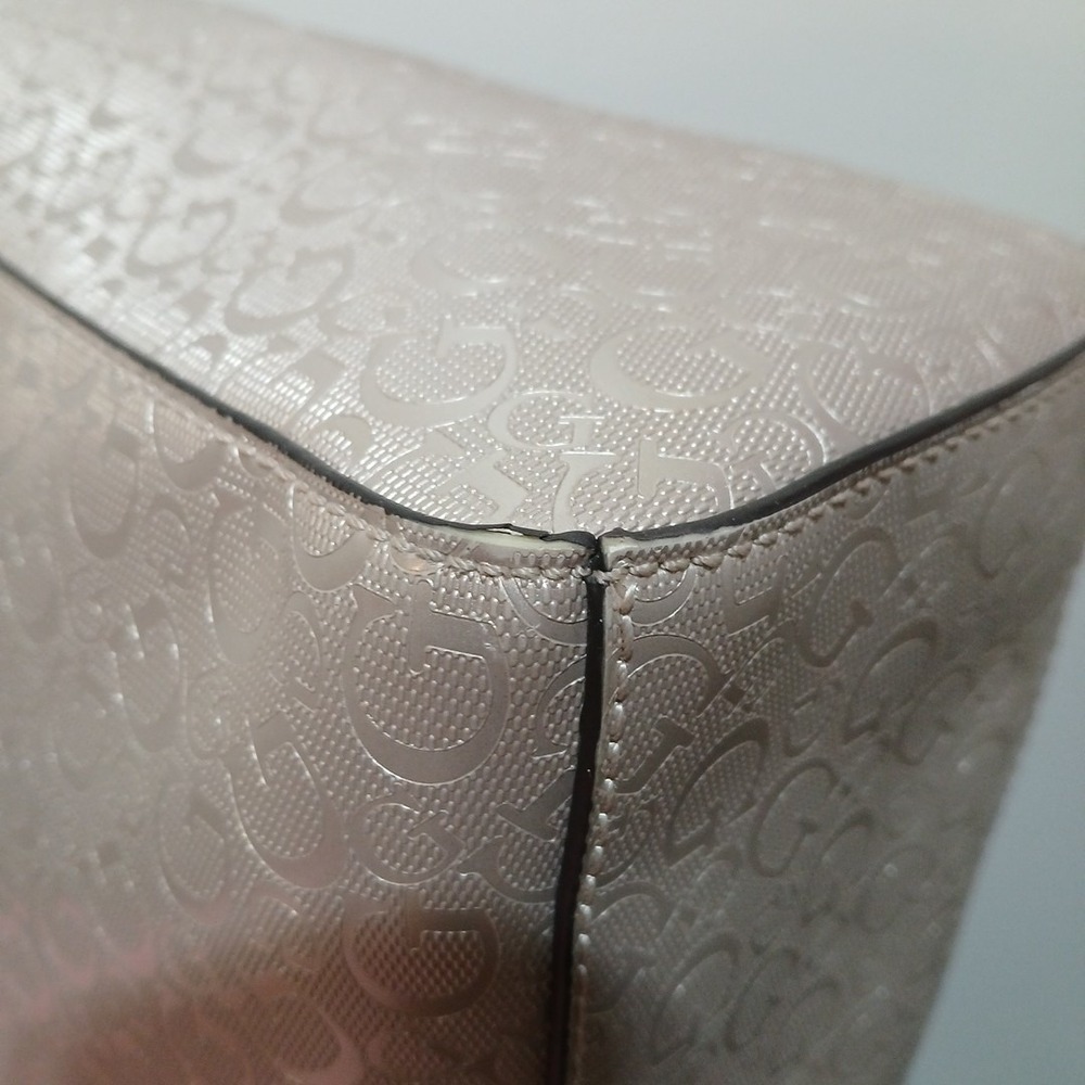 GUESS Quincey Lilac Large Tote No Call Out Original Baddie Bad "B" Bag Gorgeous! - Picture 13 of 13